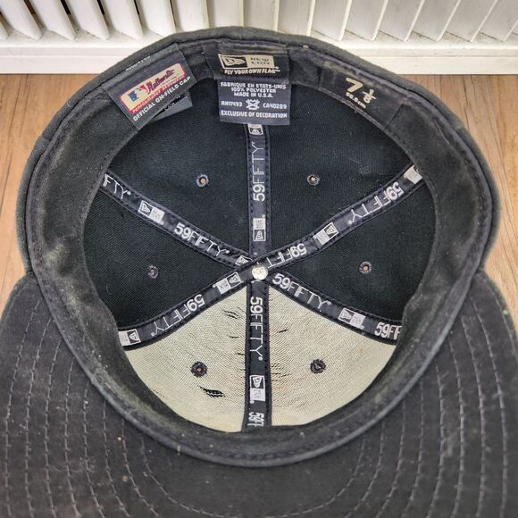 VTG Pittsburgh Pirates New Era 59fifty Fitted 7 1/8 Hat Cap Black Made in USA - Picture 9 of 10